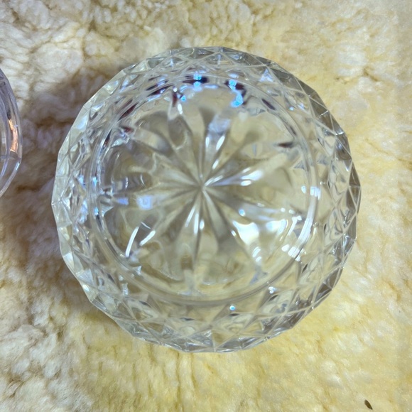 Vintage Pressed Cut Glass Sugar Bowl/Candy Dish w/ Lid Starburst Diamond Fan - Picture 4 of 6
